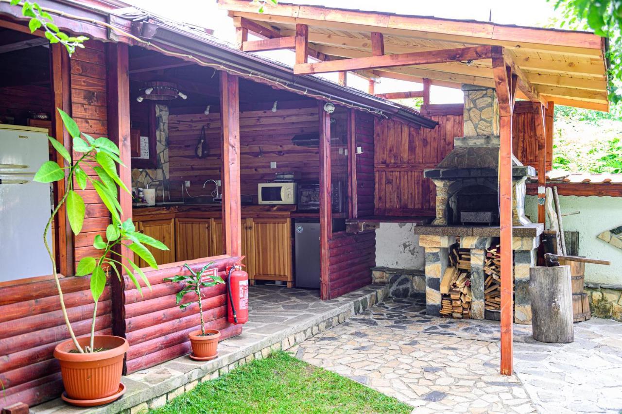 Medi Guest House Sapareva Banya ภายนอก รูปภาพ